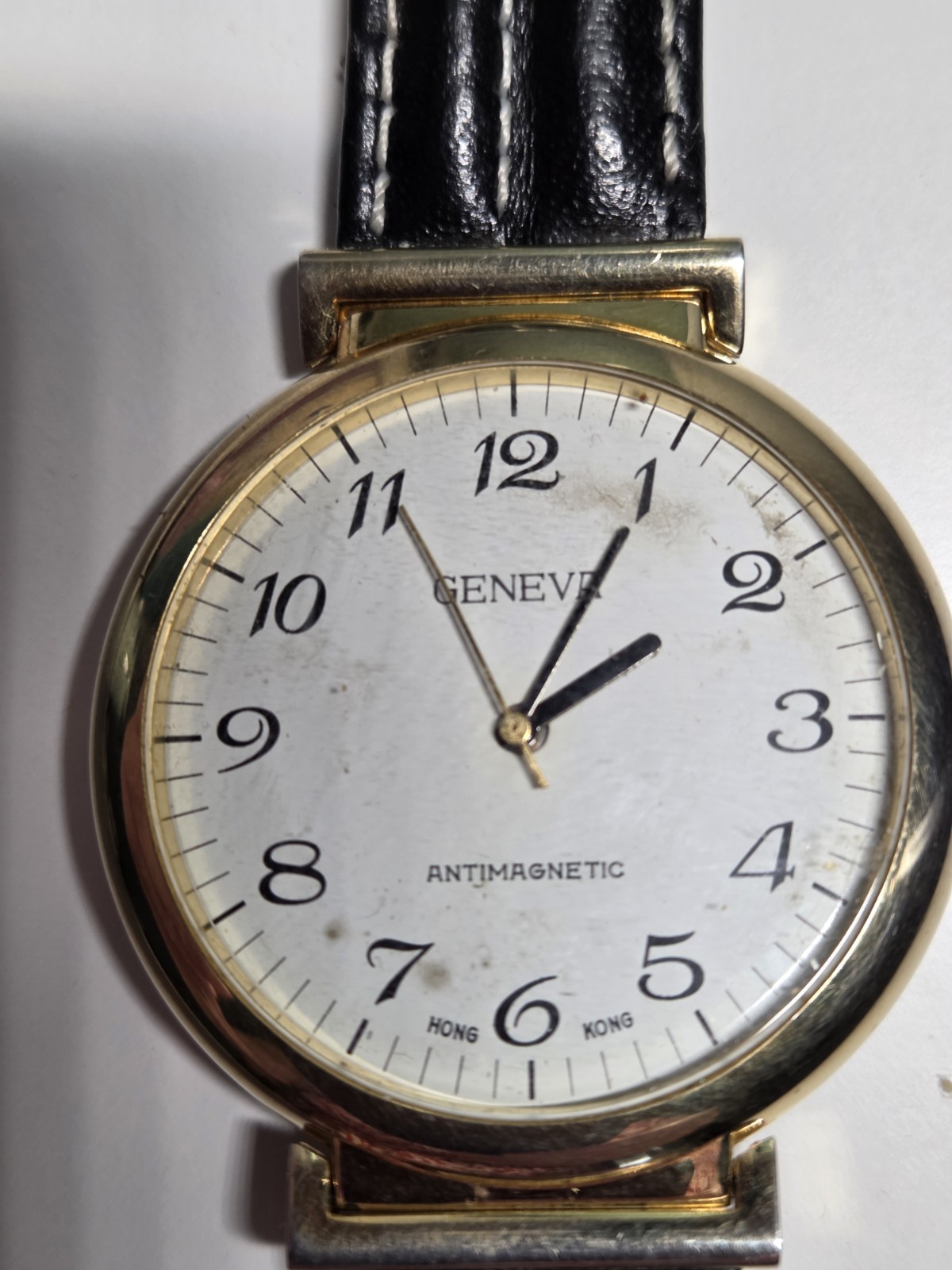 Vintage 1960s Signature Design Geneve Antimagnetic men’s watch