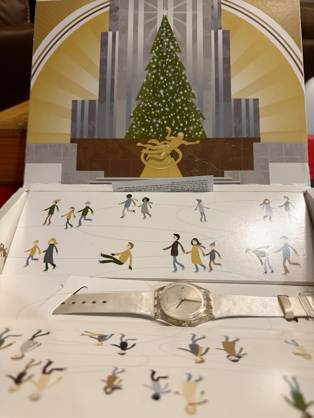 Swatch Snow Dance GZ232S 2010 Xmas Special Pack NOS LE 1738/7777 Times Sq. Shop