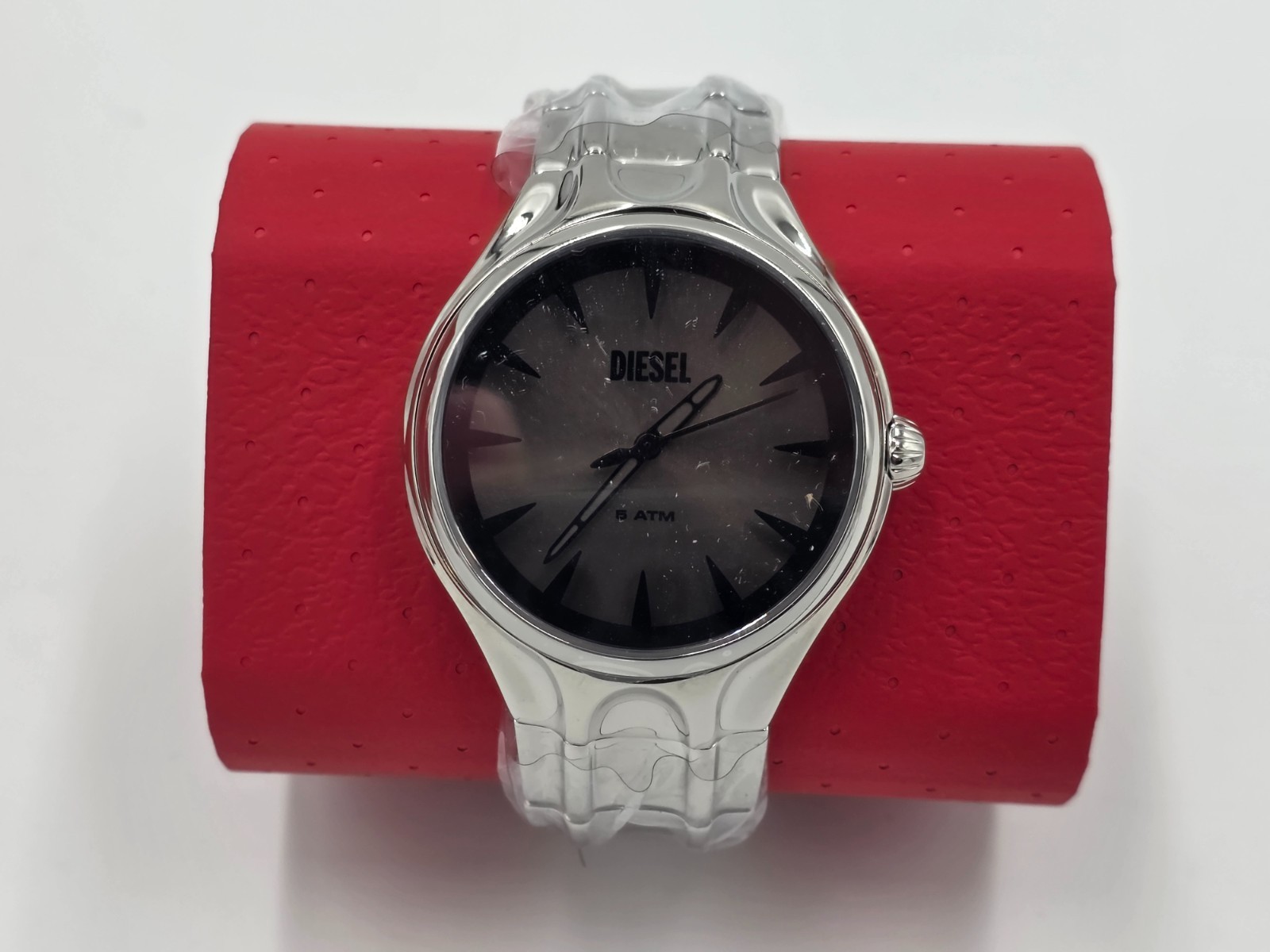 DIESEL STREAMLINE DZ2205 GRAY SMOKED DIAL SILVER BRACELET 44mm MENS WATCH