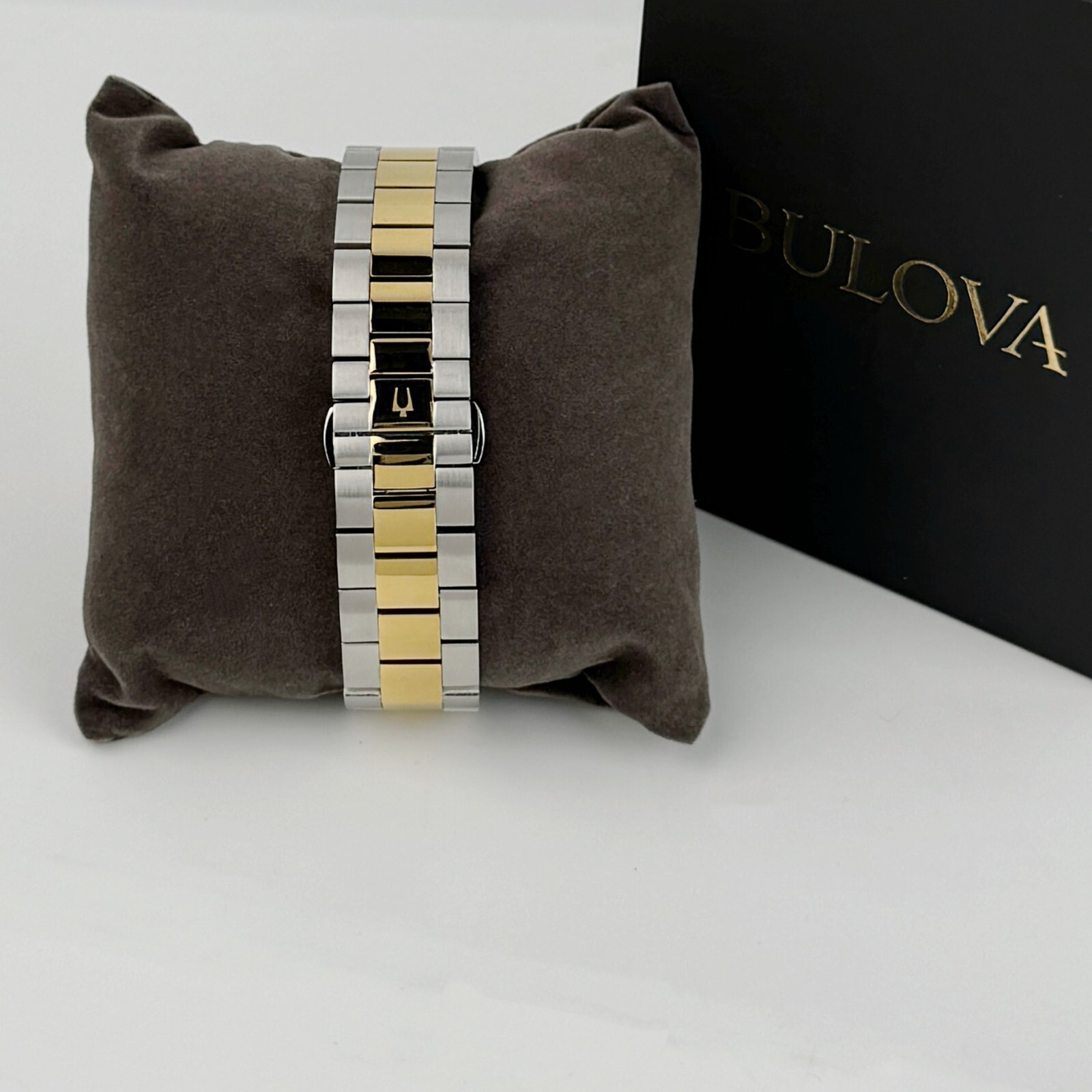 Bulova Men’s Surveyor Classic Automatic Two Tone Steel 98A284 Watch (42MM)