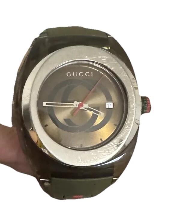 Gucci Sync Green Red Khaki Watch 137.1 Men’s Women’s Unisex Watch YA137106 USA