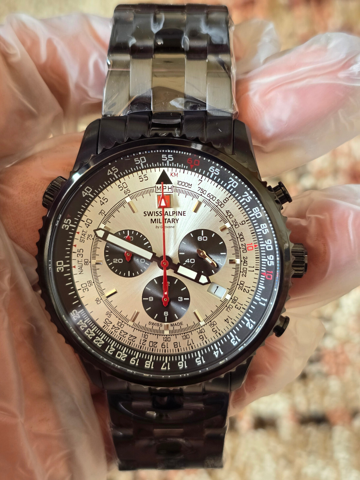 Swiss Alpine Military 7078.9172 Chronograph Silver Dial Date Display Men’s Watch
