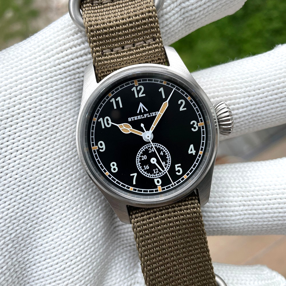 39MM STEELFLIER Pilot Quartz Men’s Watch Sapphire 200M Waterproof Nylon GIFT NEW