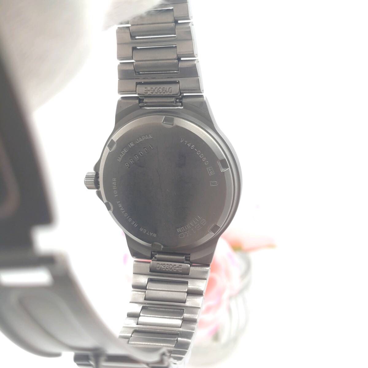 Seiko Solar Titanium Men’s Watch Working Order 80mm Band Authentic