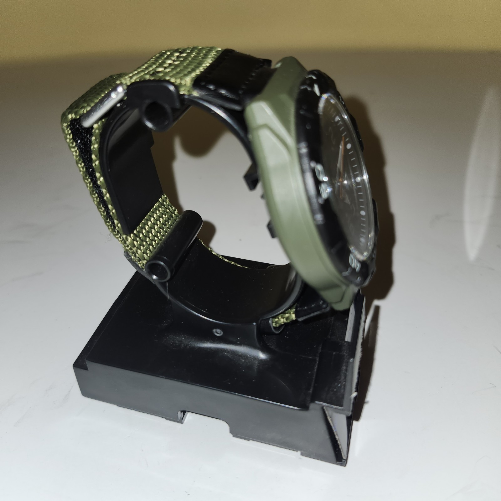 Casio Watch Men 52mm Black Brown Dial Day Date 5474 MRW-210H New Green+Black