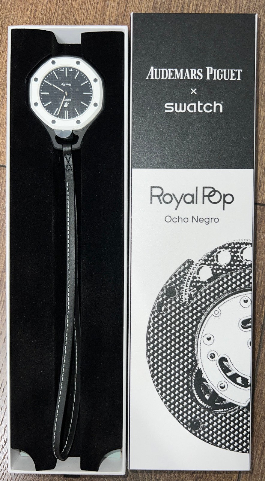 Swatch Audemars Piguet AP Royal Pop OCHO NEGRO Black white SSX03W101N BIOCERAMIC