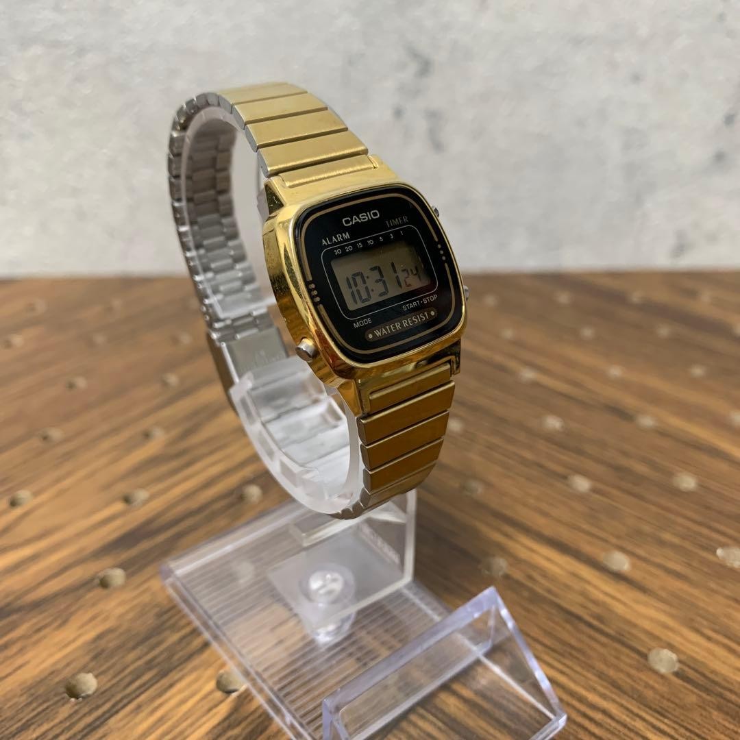 CASIO LA670WGA-1 Gold, working condition