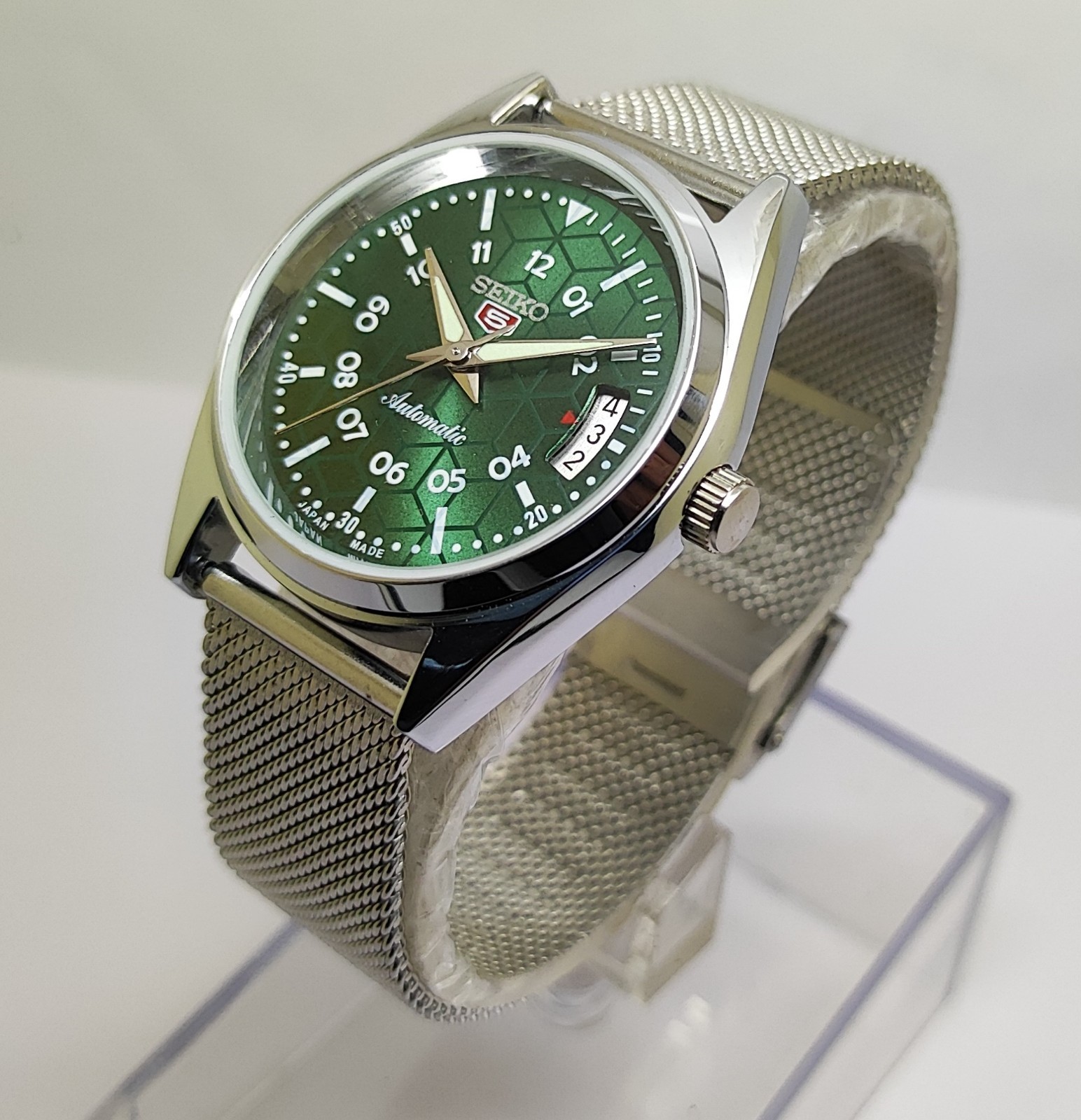 Refurbished Automatic Men’s Watch Day Date | Classic Vintage Style | Steel Strap