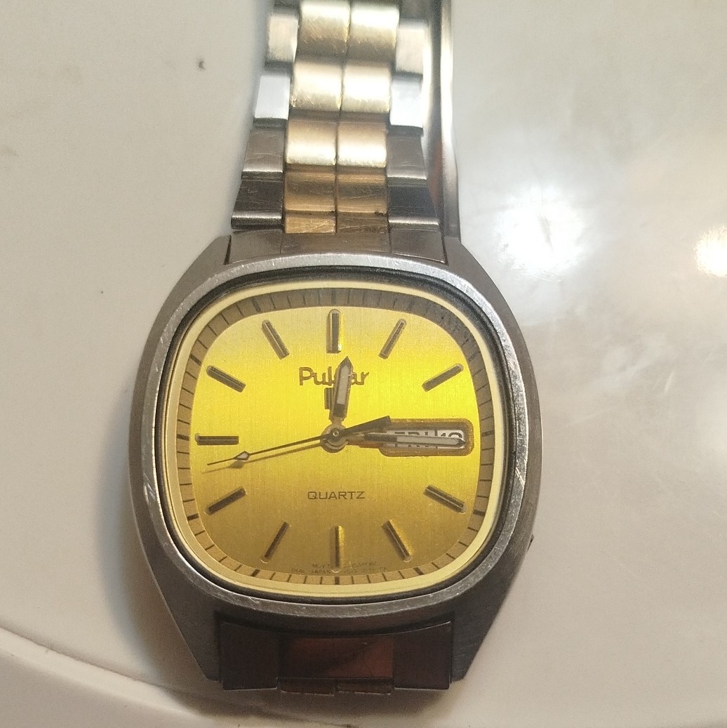 Pulsar Quartz Men’s Analog Day/Date Two-Tone SS Bracelet Cushion 36-39.9mm