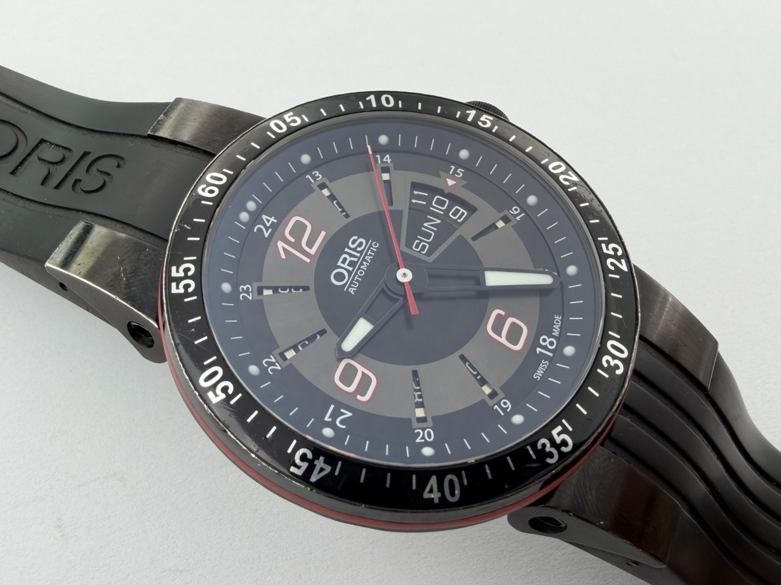 ORIS 7634-47 Williams F1 Team Automatic Day/Date Cal ORIS 735 – 44 mm