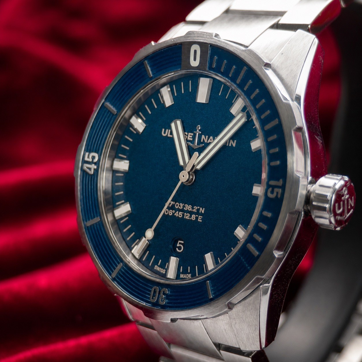 Ulysse Nardin Diver Full Set Blue Men’s Watch – 8163-175/93