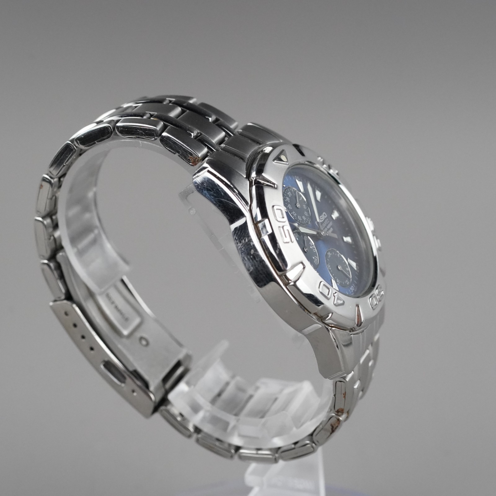 CASIO Vintage Chronograph Diver MTD-1047 Men’s 42mm Watch New Battery