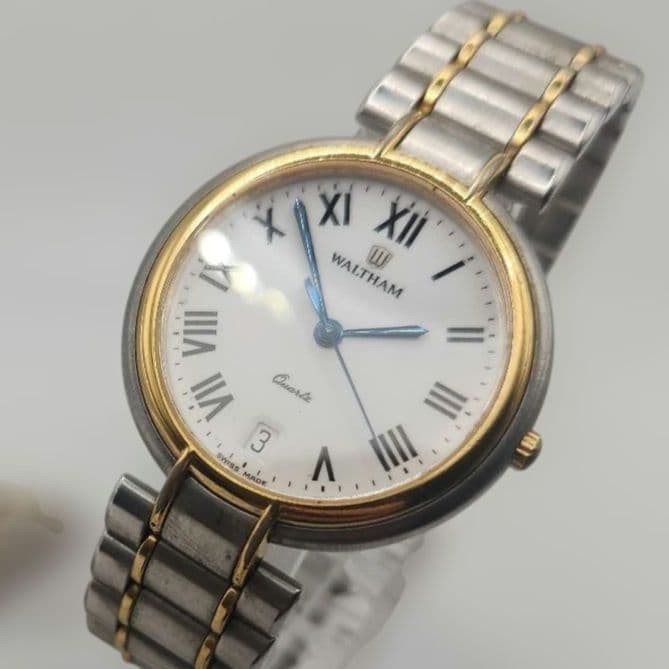 Waltham Men’s Vintage Quartz Watch Silver Roman Index Blue Hands Japan 073643