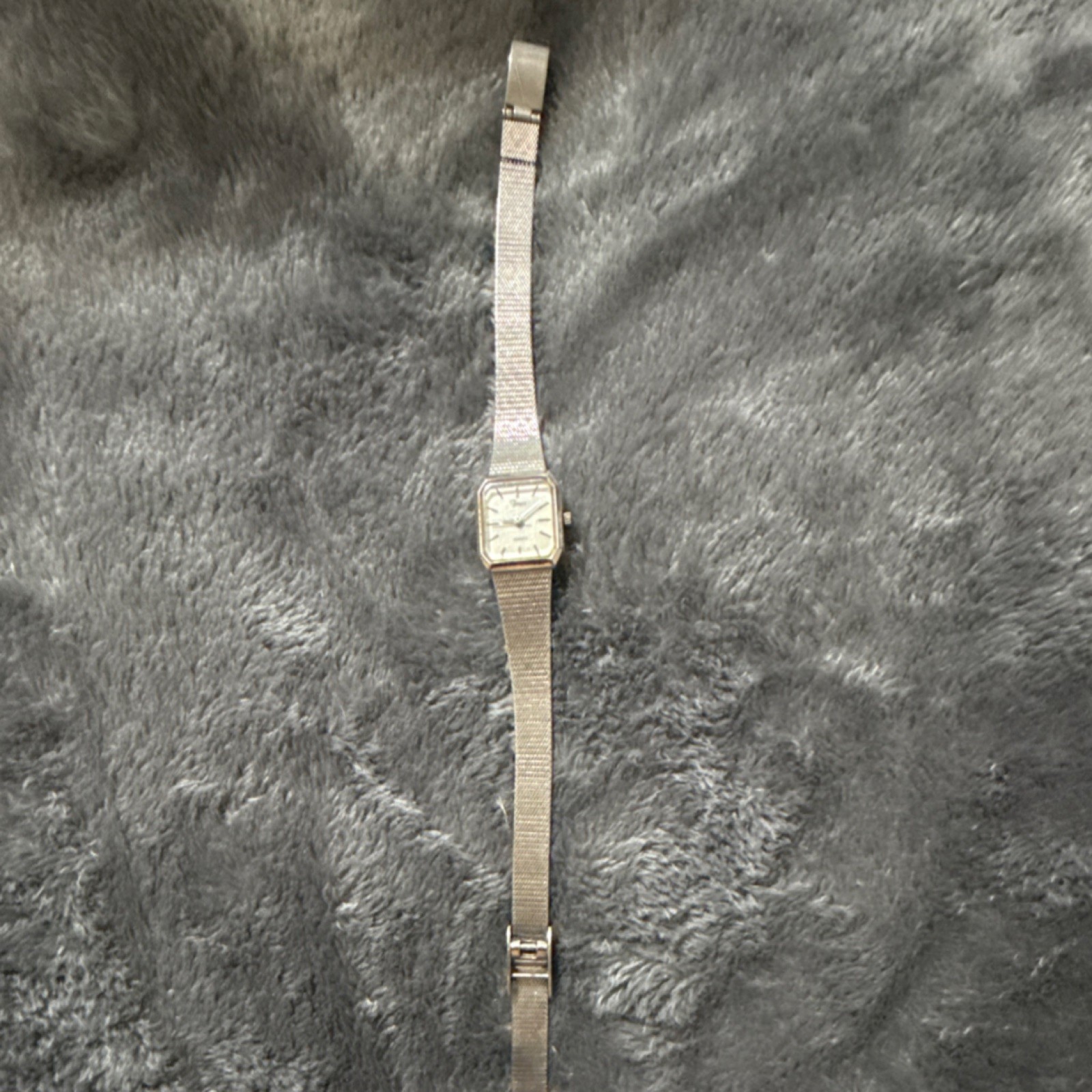 Timex Quartz Analog Wristwatch Silver Mesh Band Stick Indexes Rectangle Dial