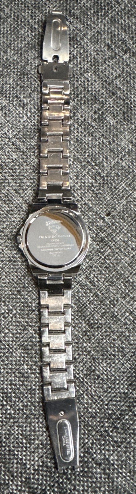 Accutime Superman Classic Logo Silver Analog Watch New Battery Works Great!