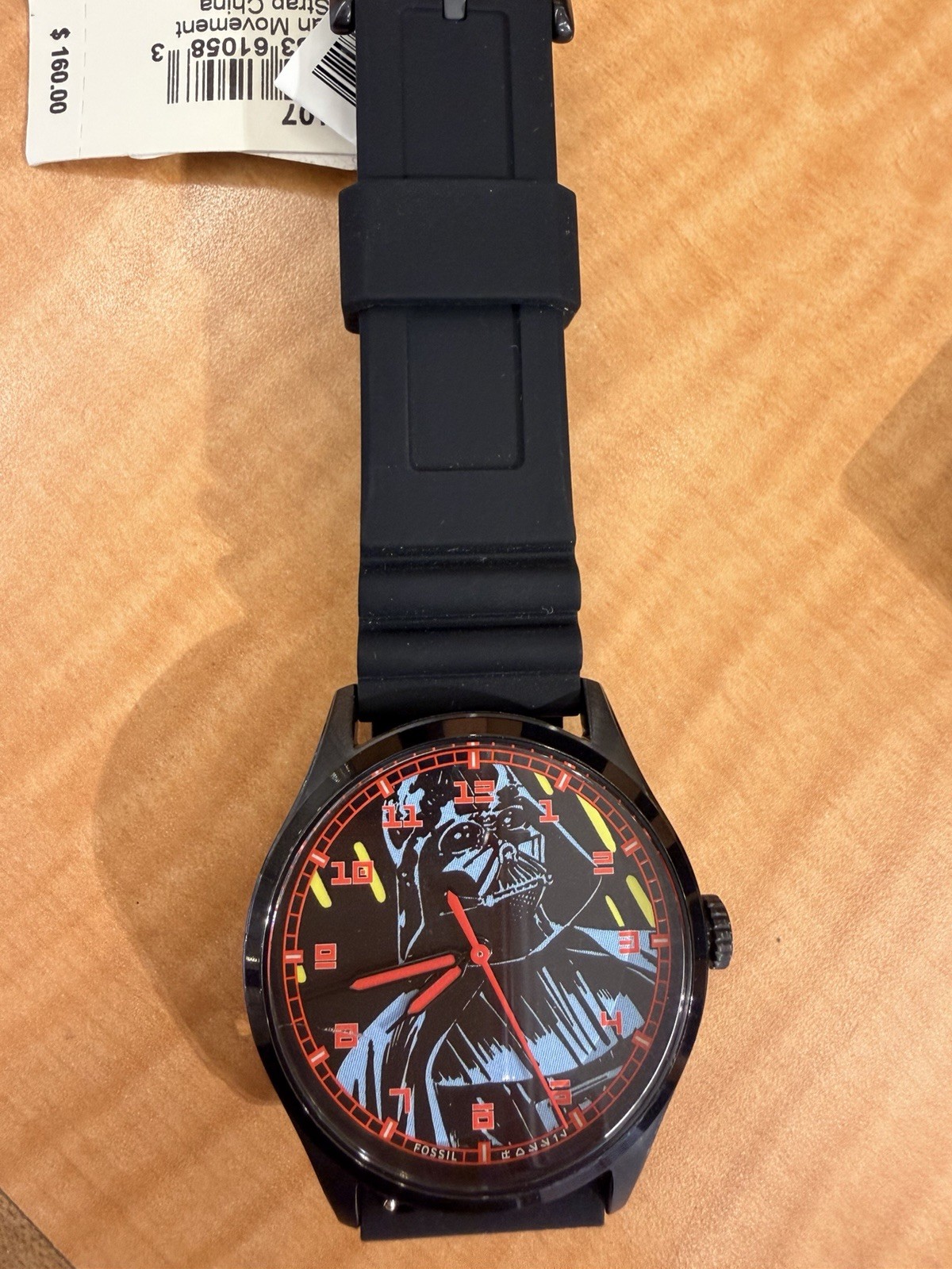 Fossil Star Wars Darth Vader Men’s Quartz Analog Watch Black Case Rubber Strap