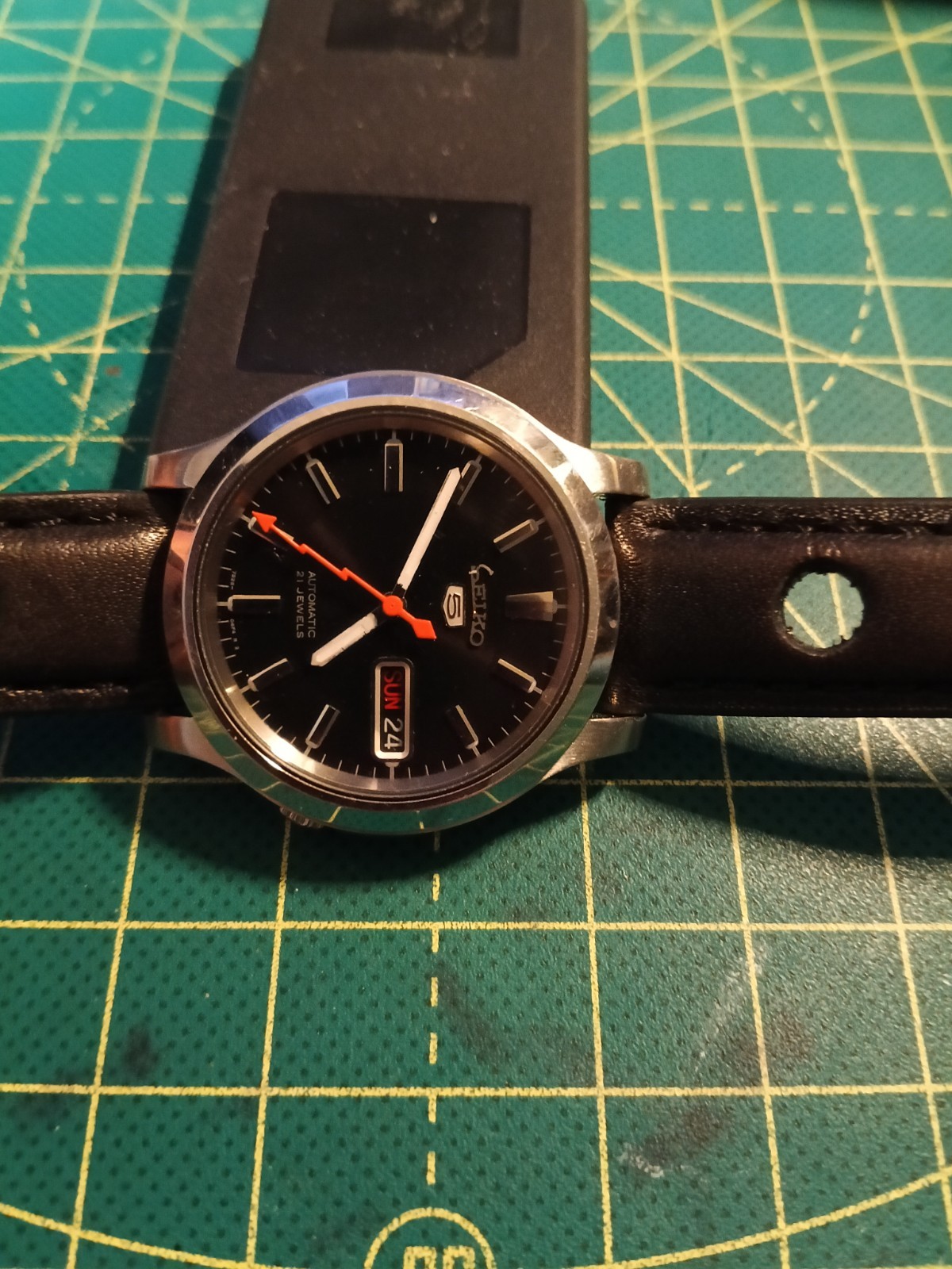 Seiko 5 Automatic 7S26C Modded Seconds Hand