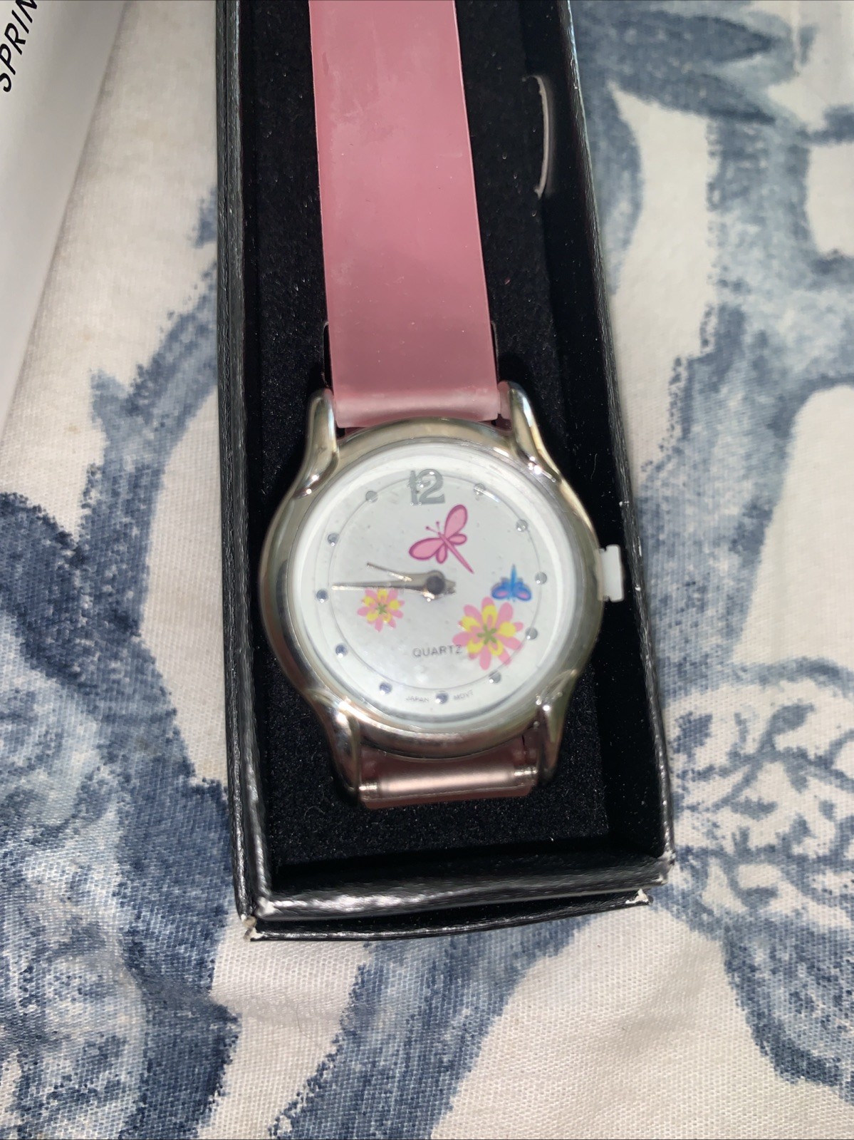 AVON SPRING GARDEN DRAGONFLY SILICONE STRAP WATCH Pink BOX New Battery