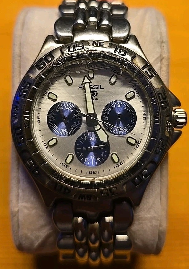 FOSSIL Blue BQ-8775 Silver Tone Quartz Analog Men’s Watch Sz. 8” New Battery