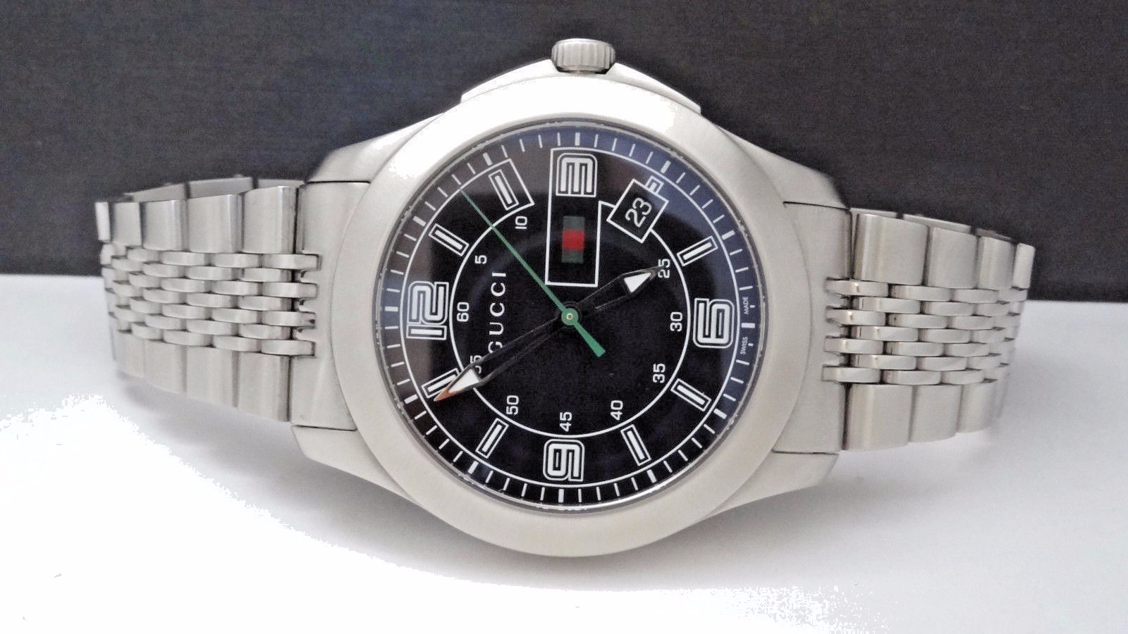 Gucci YA126201 Black Dial Date Stainless Steel 126.2 Series Men’s Watch