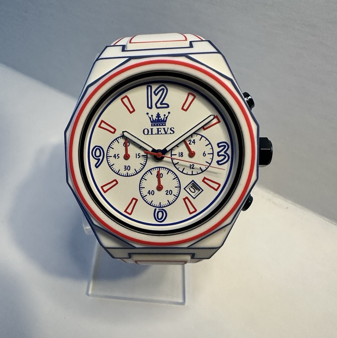 OLEVS Unisex Quartz Chronograph Wristwatch Date White Silicone Strap 44mm