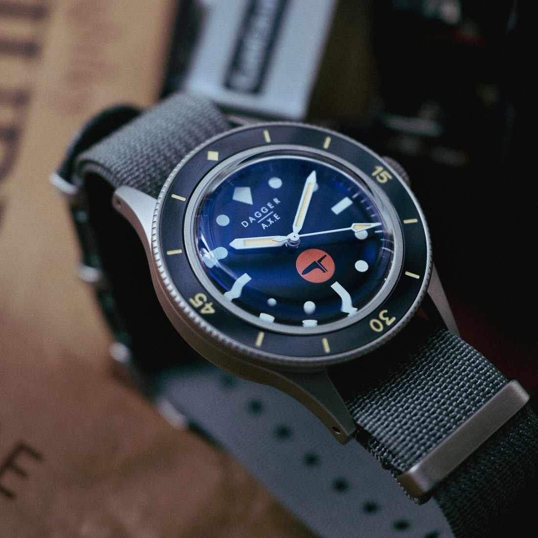 Dagger Axe Spectre Mechanical Automatic Steel Black Grey Diver Men’s Watch