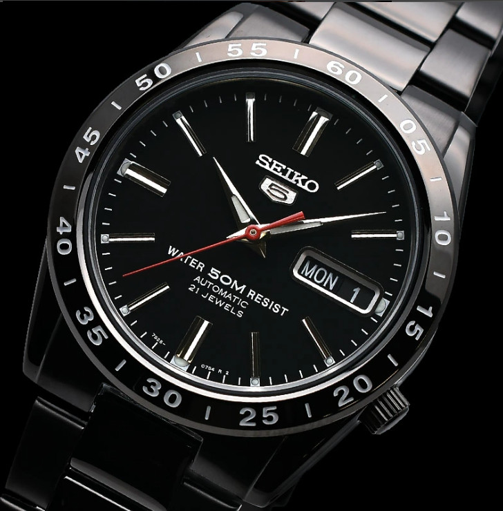 Seiko 5 Automatic SNKE03K1 (SNKE03KC) Black Dial 21 Jewels Japan Men’s Watch