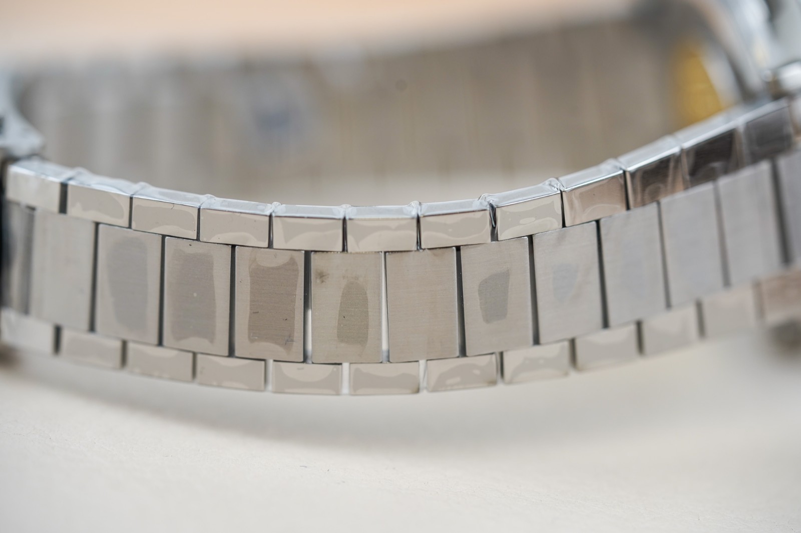 Nivada Grenchen Aquamar Vintage Flat Link 32062A20 Men’s 38mm Steel