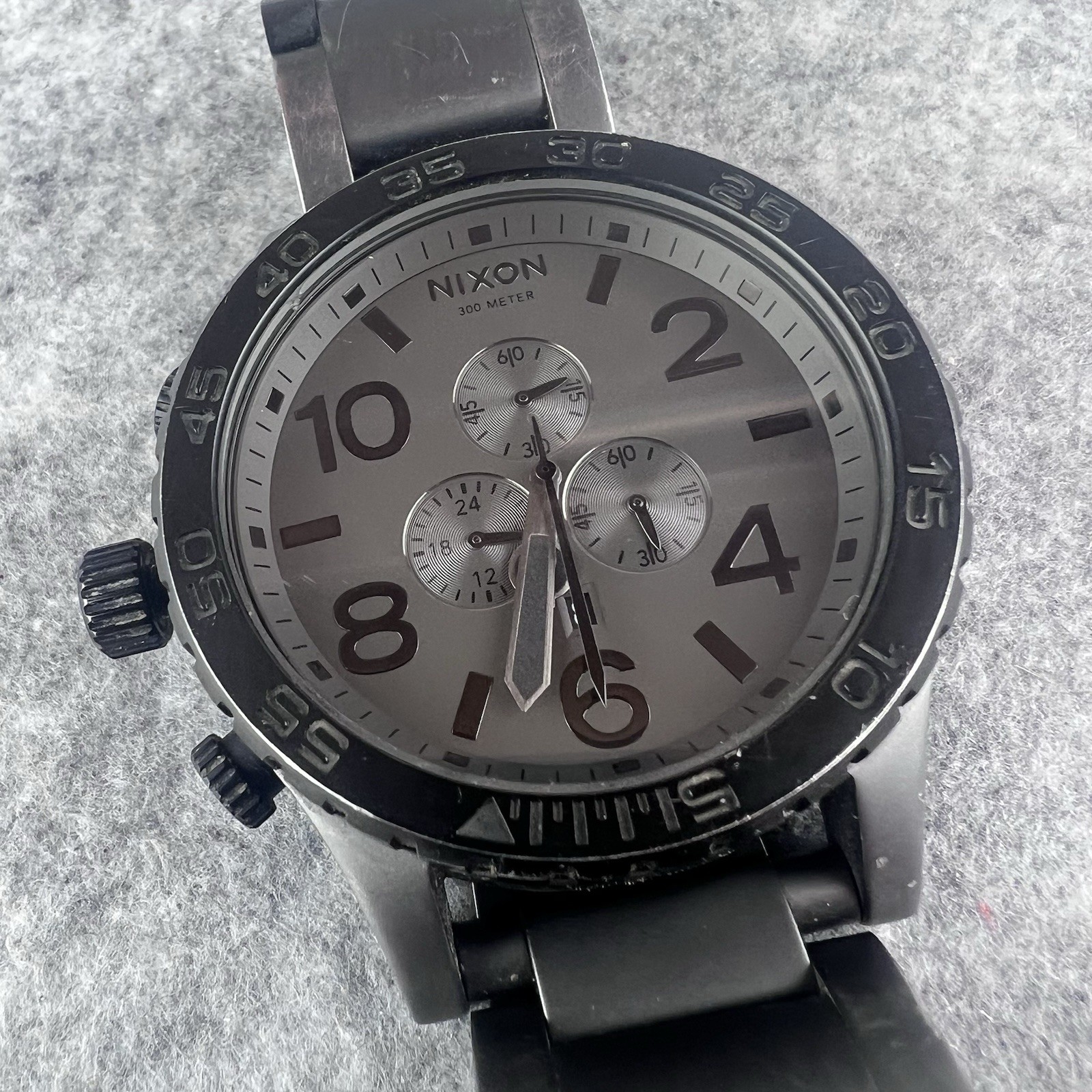 Nixon The 51-30 Chrono Watch Gunmetal Gray Oversized 51mm NEW BATTERY Tested