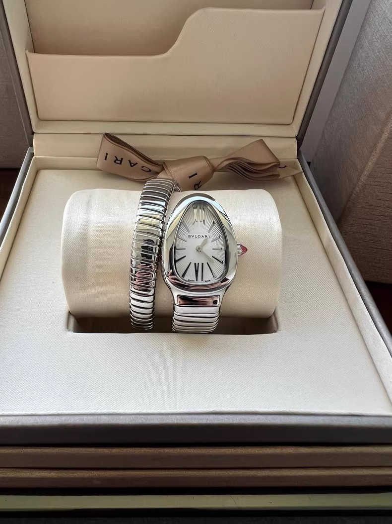 Bu lgari Serpenti Spiga Silver Watch – Women’s Quartz Movement Watch