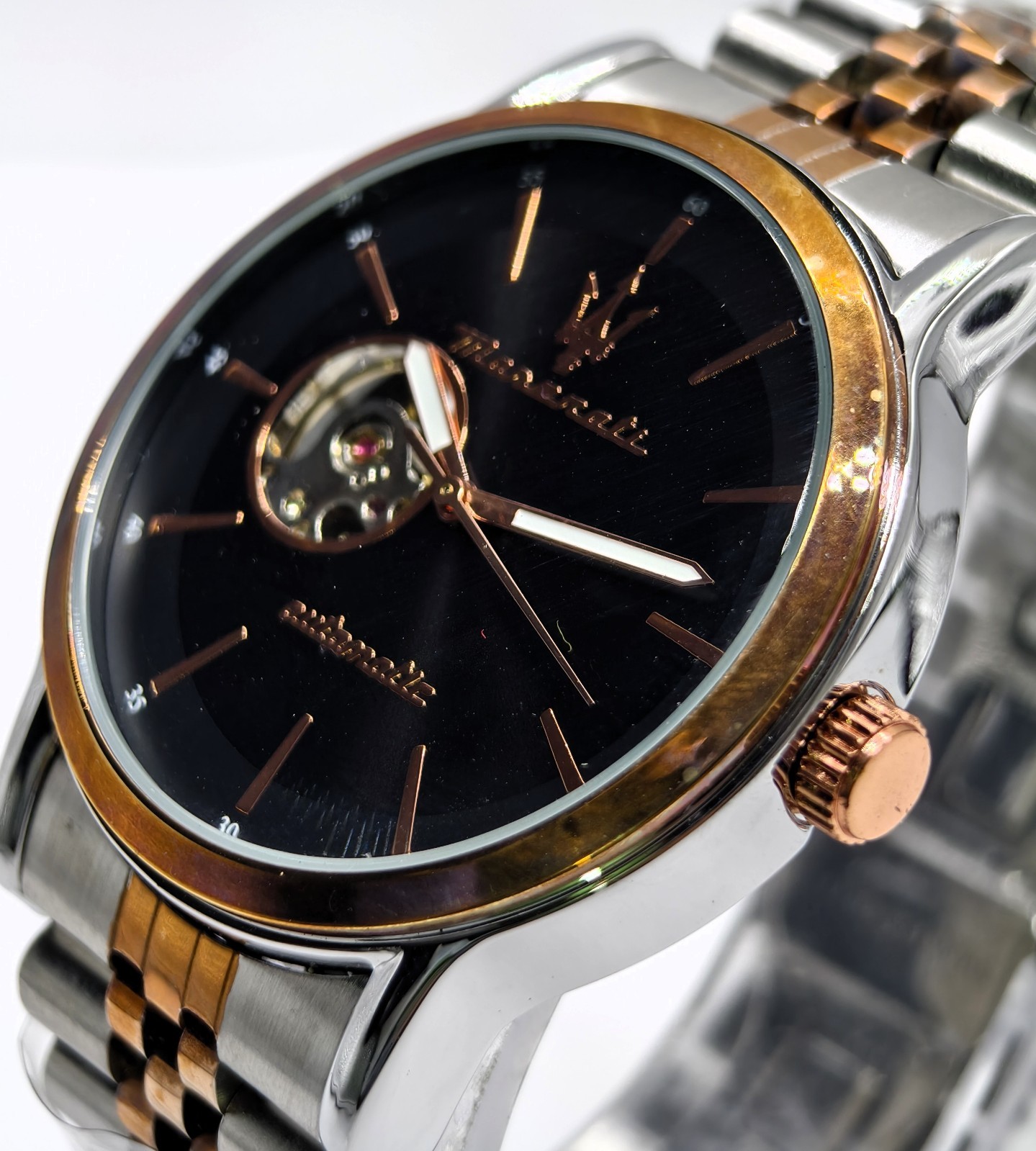Amazing Maserati Automatic Black Dial Dual Tone Band Analog Men’s Wrist Watch