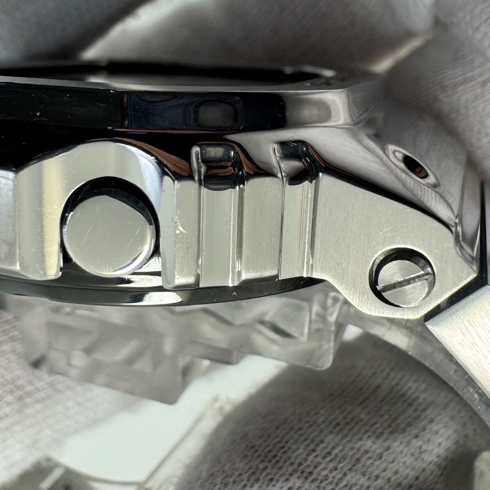 Casio G-SHOCK GMW-B5000D-1JF Square Digital Radio-Controlled Solar 20 ATM