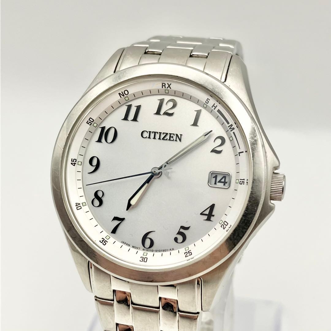 Working condition Citizen radio-controlled solar watch H110, white dial, m【USED】