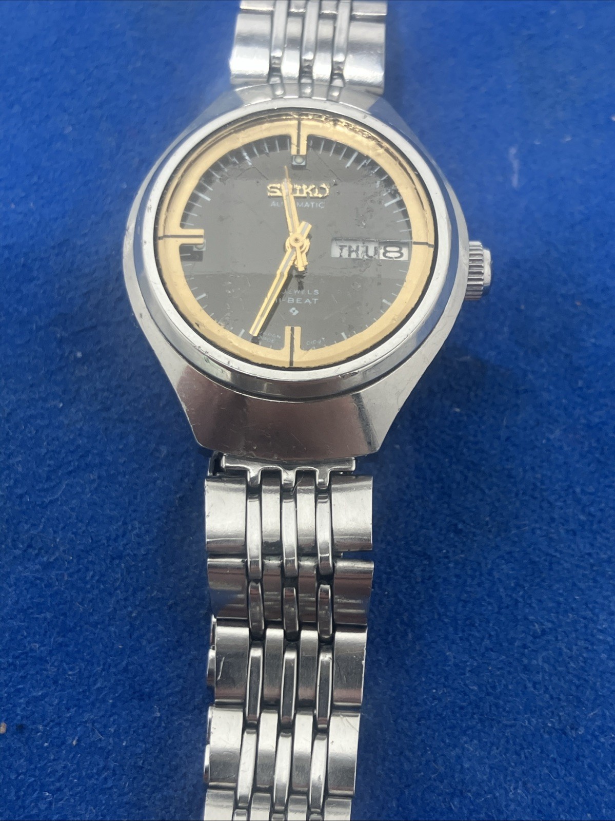 Vintage Seiko Hi-Beat 2906-0059 Ladies Automatic 17J Beveled Crystal Black Dial