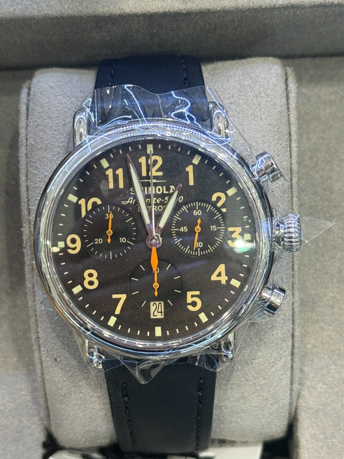 Shinola Runwell Chronograph 37mm Black Dial Leather Band Watch S0120315253