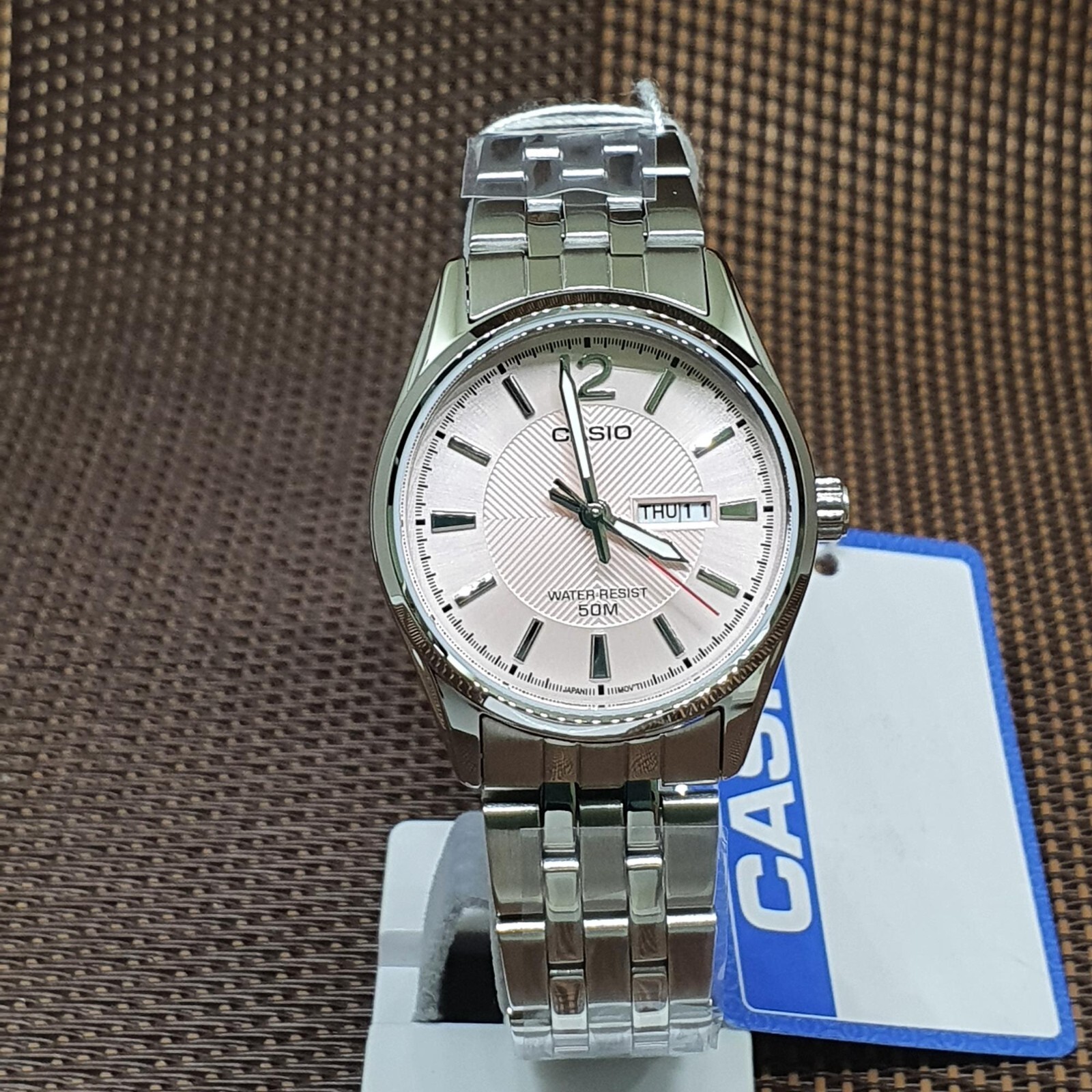 Casio LTP-1335D-5A Pink Dial Analog Stainless Steel Quartz Ladies Classic watch