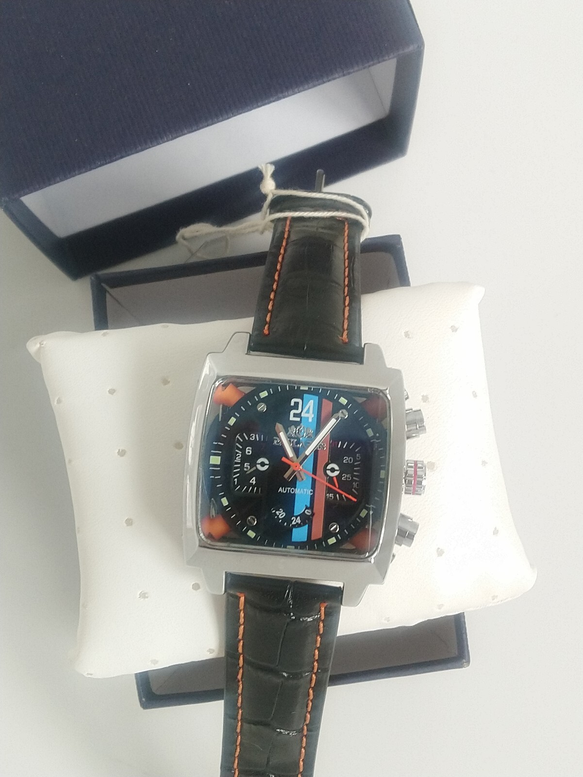 Watch Unisex Wind Up + Boxed Chrome +Leather Strap