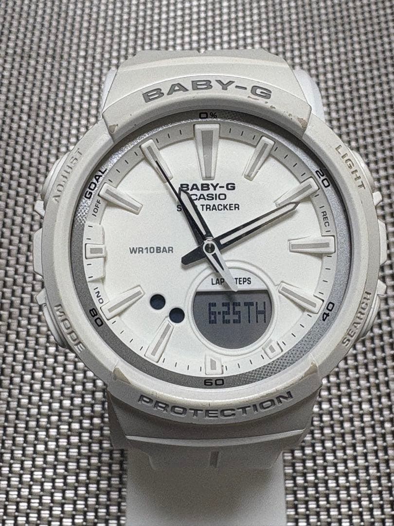 Excellent condition Baby G pedometer equipped ultra light 35g white