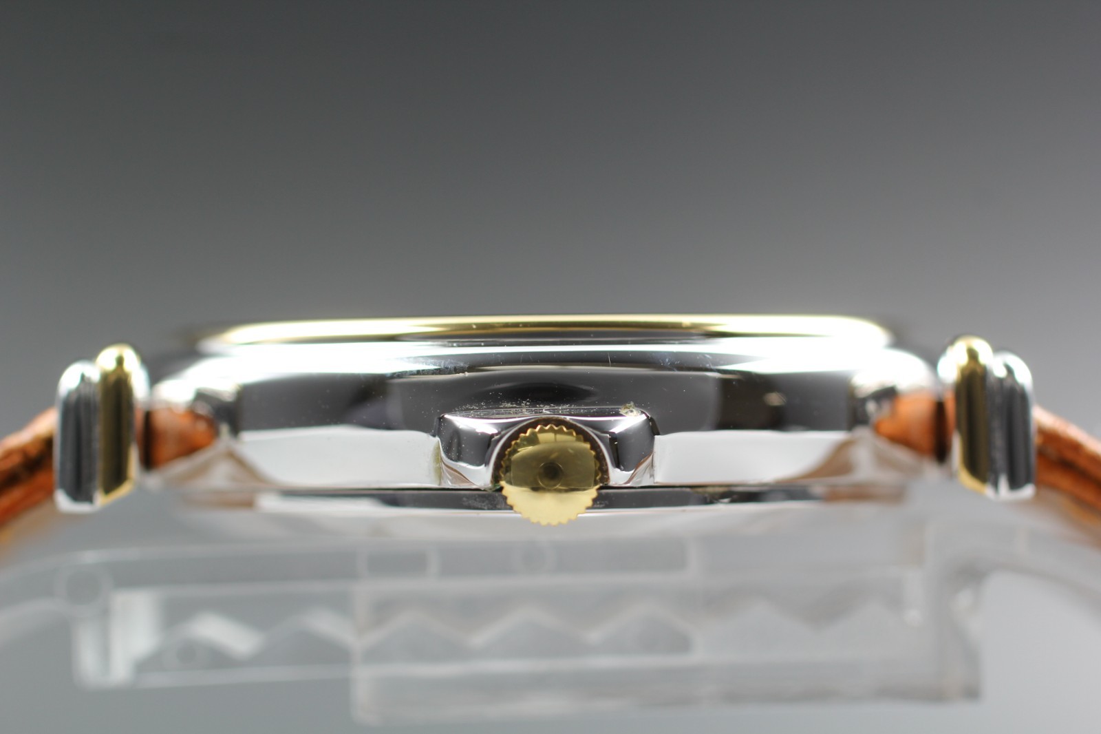 【Mint Full Set] Jean D’Eve Large Sectora Jump Hour Retrograde 31mm Quartz Watch
