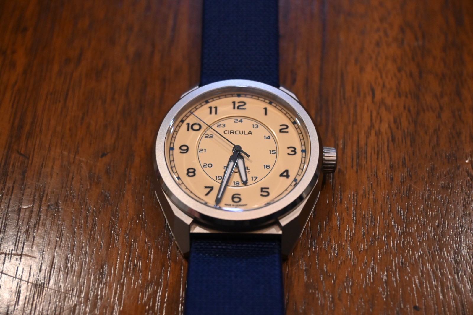 Circula Pro-Trail Sand, pre-owned with original box, papers, strap.