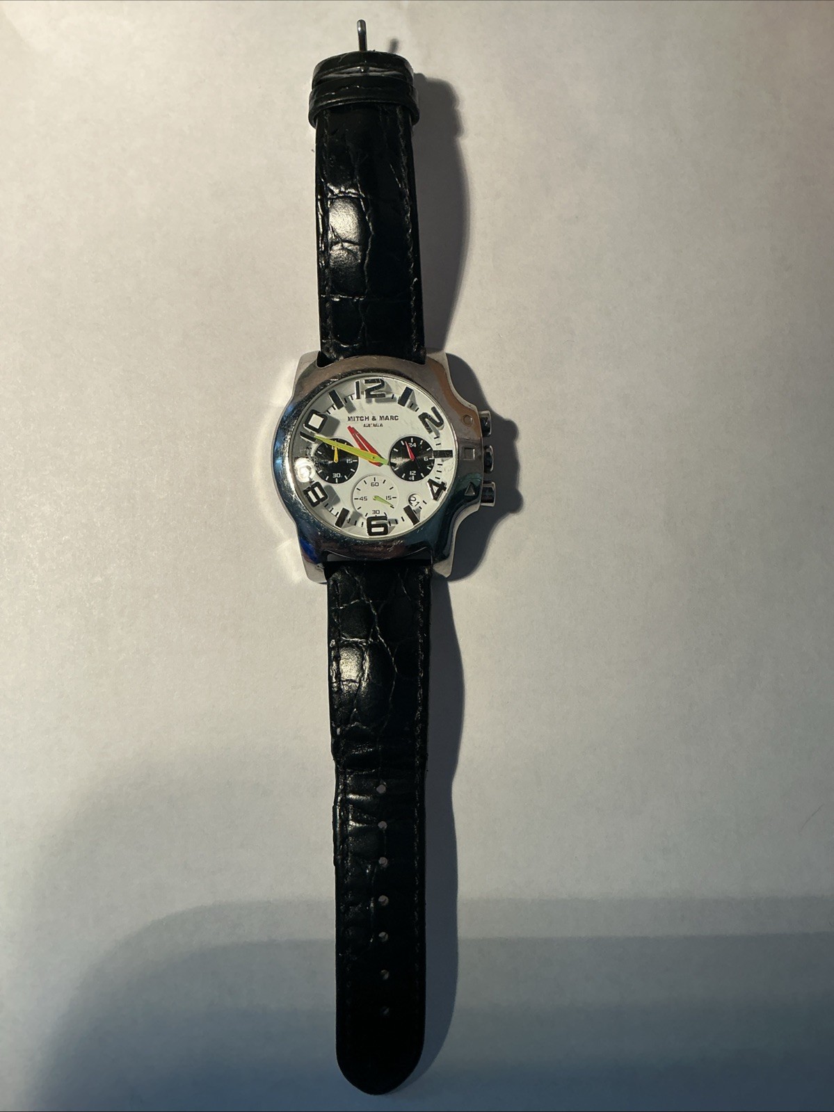 Mitch & Marc Australia White Summer Sport Watch Excellent Condition!