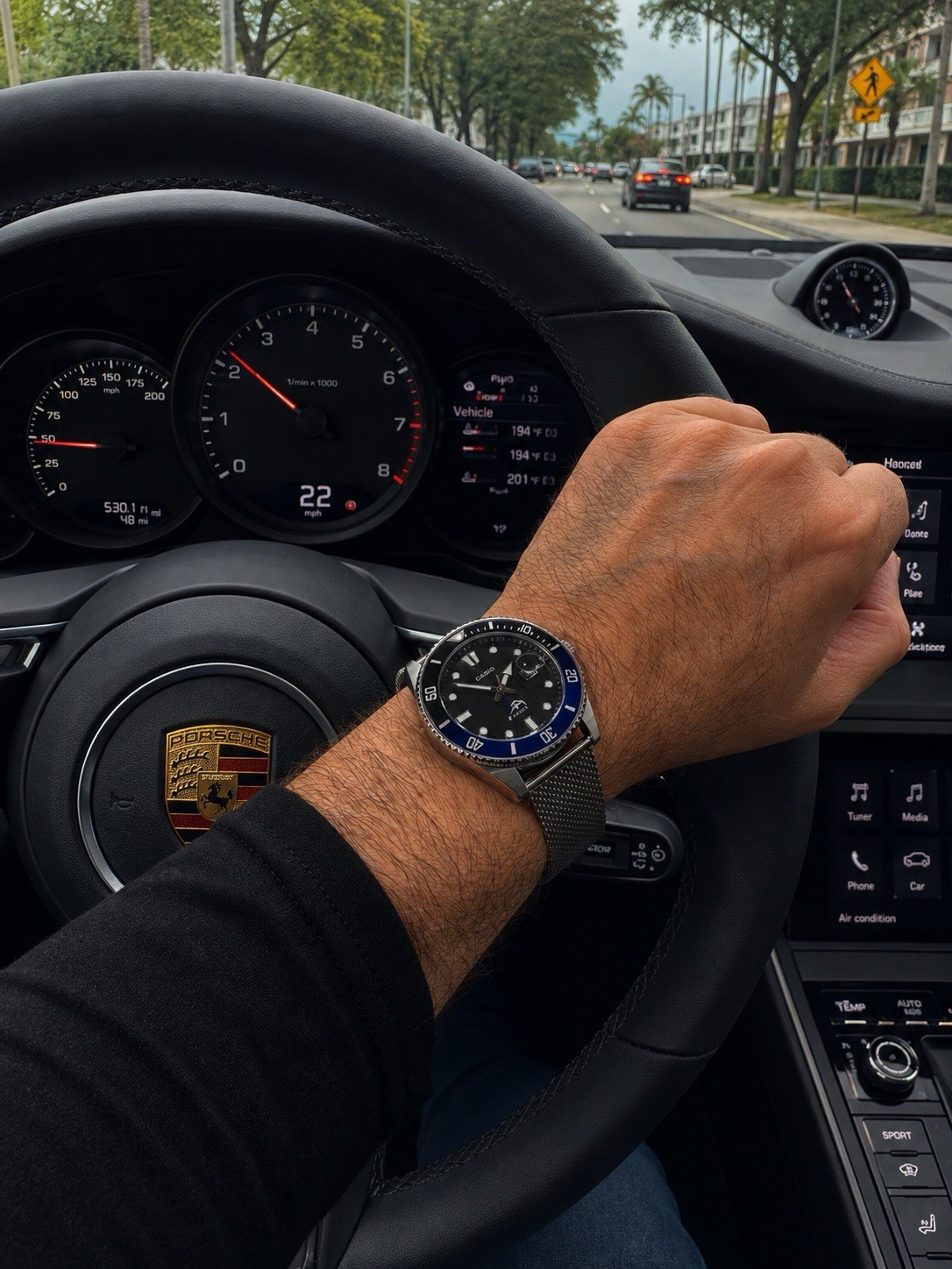 Casio Duro Batman – Custom Mod | Cyclops Mineral Crystal | Milanese