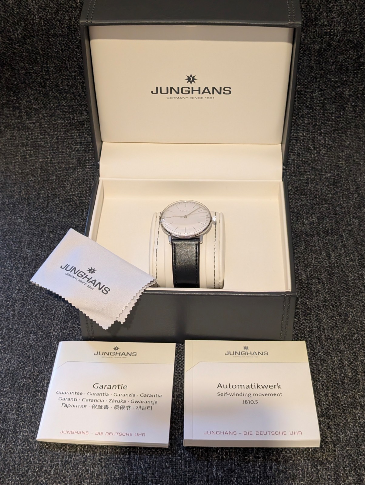 Junghans – Max Bill (Automatic) – 27/3501.04 – 38mm