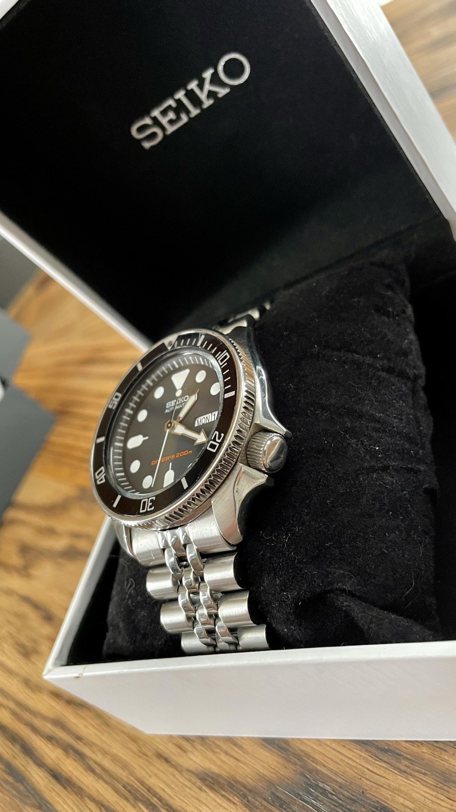 Seiko SXK007 Automatic Dive Watch Stainless Steel – Black Dial Jubilee Bracelet