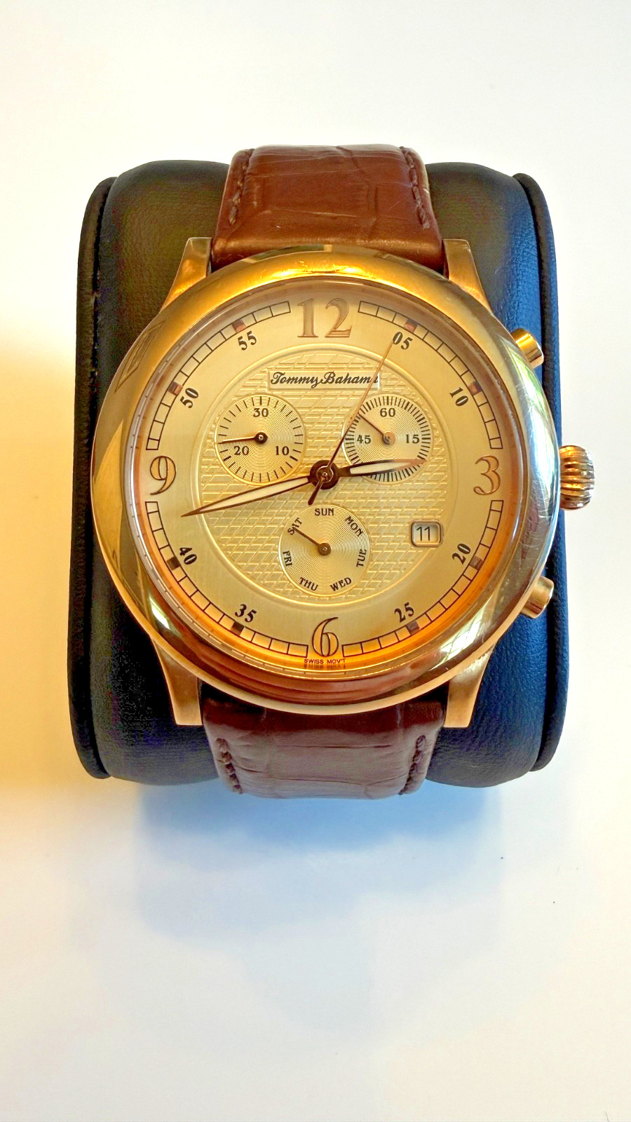 Tommy Bahama Mens Chronograph Day Date Watch – Rose Gold Leather Band – Vintage
