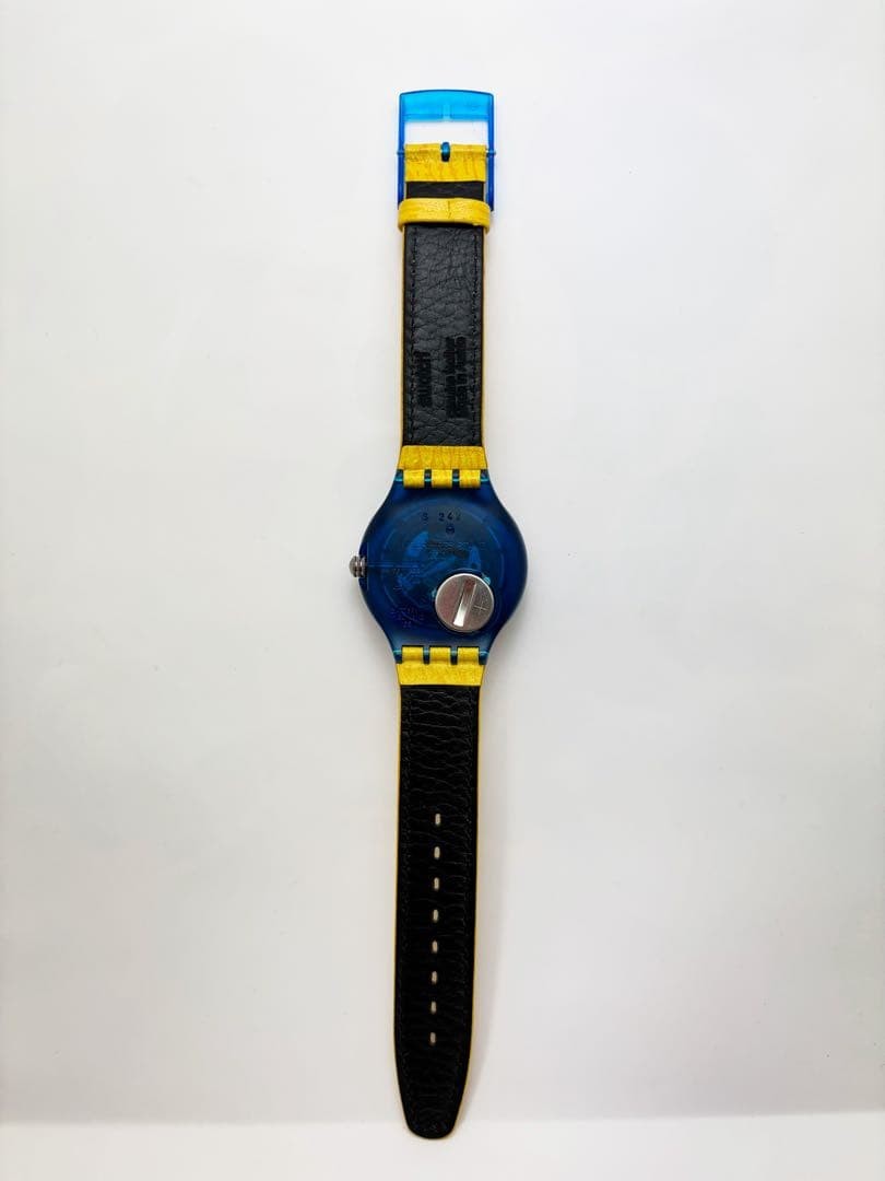 Swatch Scuba 200 Sdn102 Divine