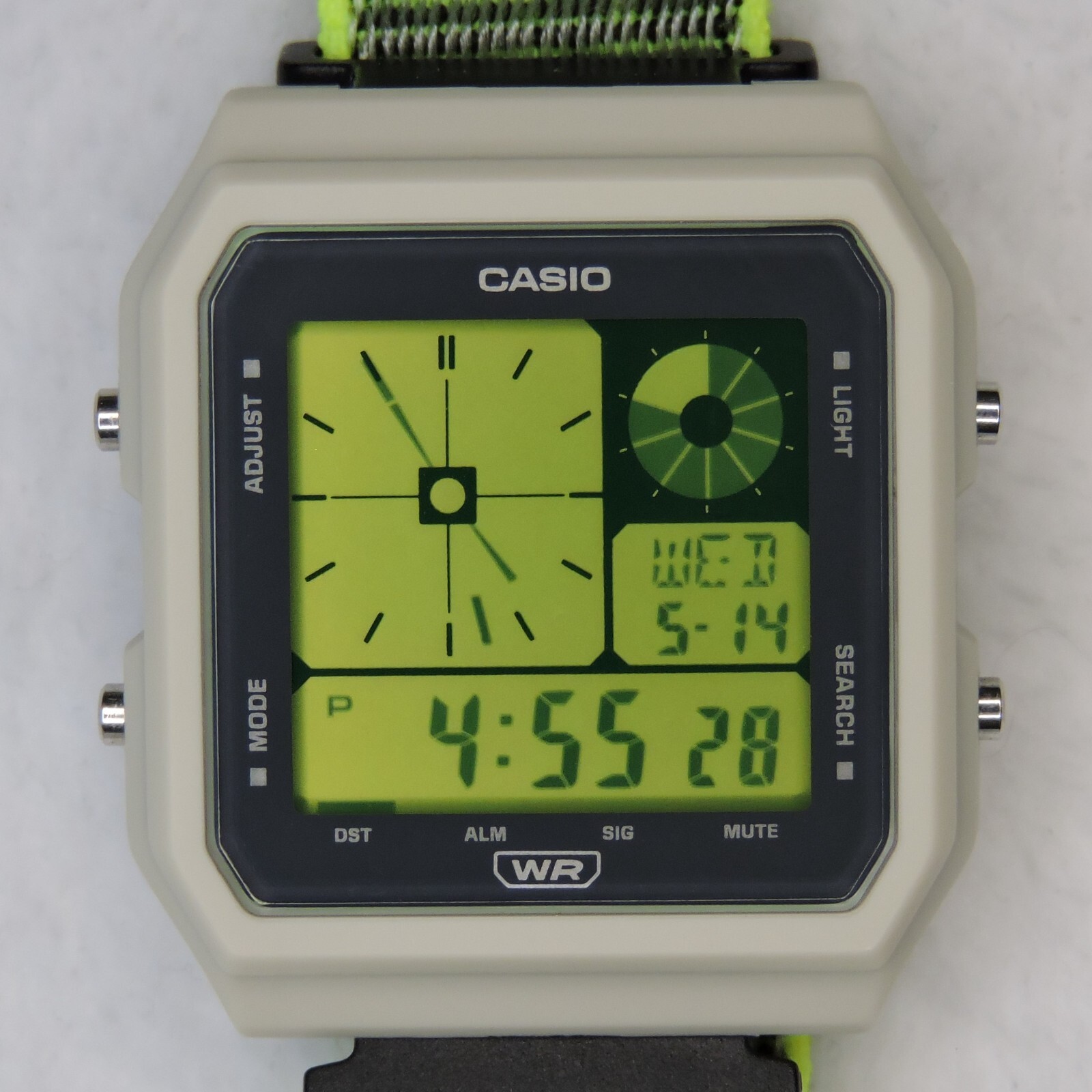 Custom Casio LF-20W – Color mod + Custom band – Neon Yellow