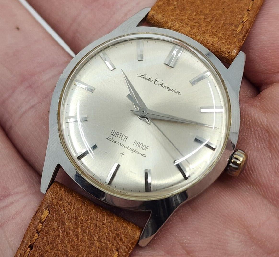 SEIKOSHA RARE Seiko Champion 19 Jewels Hand Winding J13047 1960-1969 33mm