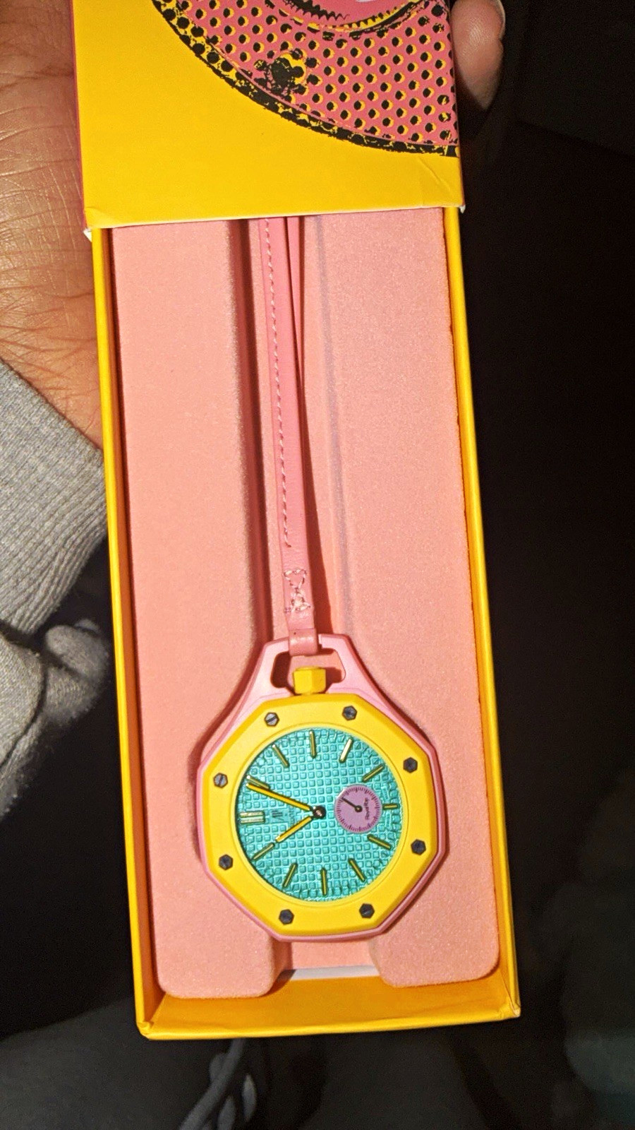 Swatch Pop Yellow Plastic Quartz Analog 34mm 30m Blue/Pink Dial w/ Box