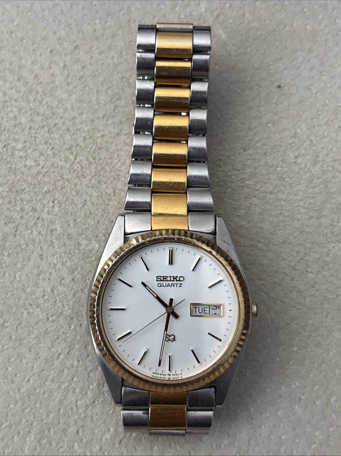 Vintage SEIKO SQ Presidential Two Tone Daydate 5H23-8029 A4 /Not Running